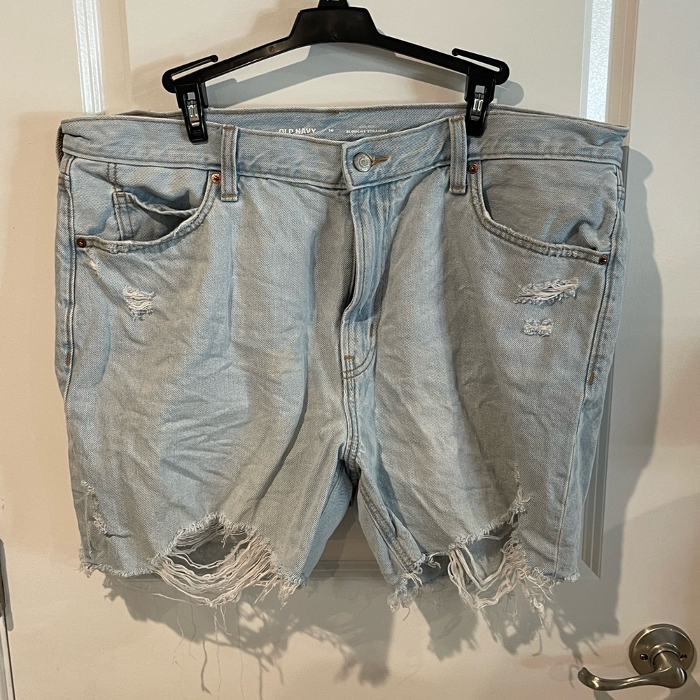 Old Navy Size 16 Shorts